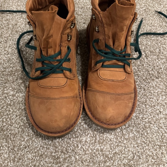 Jim Green African Ranger - Picture 2 of 4